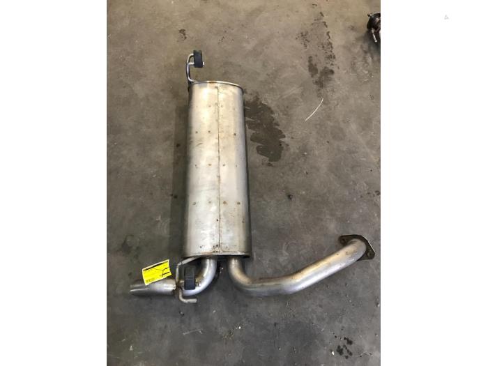 Gebruikte Uitlaat Einddemper Suzuki Vitara (LY/MY) 1.0 Booster Jet Turbo 12V Prijs € 50,00 Margeregeling aangeboden door Poolman autodemontage
