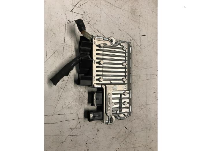 Gebruikte Start/Stop computer Citroen DS 5 2.0 BlueHDi 180 16V Prijs € 30,00 Margeregeling aangeboden door Poolman autodemontage