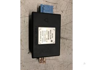 Gebruikte Alarm module Citroen DS 5 2.0 BlueHDi 180 16V Prijs € 30,00 Margeregeling aangeboden door Poolman autodemontage