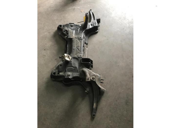 Gebruikte Subframe Citroen DS 5 2.0 BlueHDi 180 16V Prijs € 100,00 Margeregeling aangeboden door Poolman autodemontage