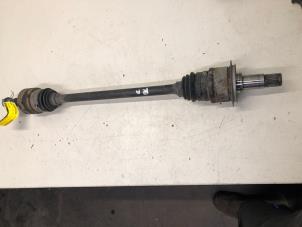 Gebruikte Aandrijfas rechts-achter Mercedes E Estate (S213) E-220d 2.0 Turbo 16V 4-Matic Prijs € 75,00 Margeregeling aangeboden door Poolman autodemontage