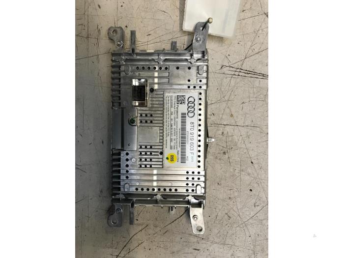 Gebruikte Display Interieur Audi A4 Avant (B8) 2.0 TDI 16V Prijs € 75,00 Margeregeling aangeboden door Poolman autodemontage