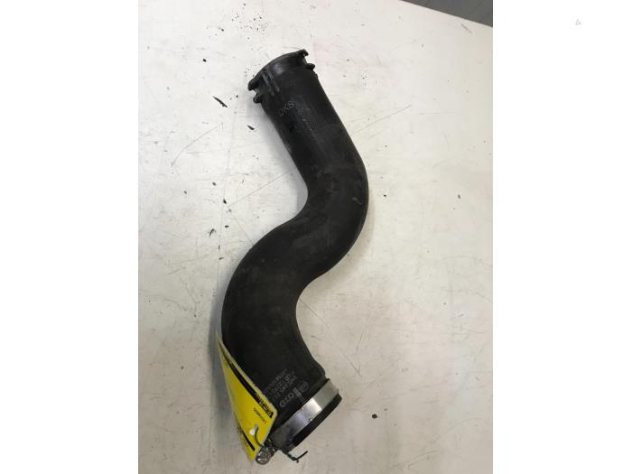 Gebruikte Intercooler Slang Audi A4 Avant (B8) 2.0 TDI 16V Prijs € 20,00 Margeregeling aangeboden door Poolman autodemontage
