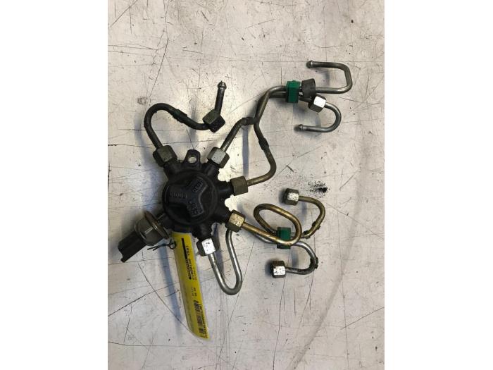 Gebruikte Dieselleiding Set Renault Kangoo Express (FW) 1.5 dCi 85 Prijs € 40,00 Margeregeling aangeboden door Poolman autodemontage