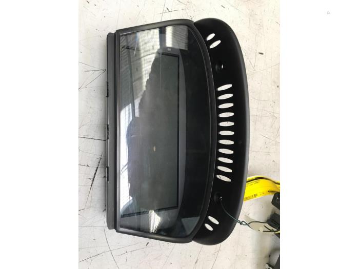 Gebruikte Display Interieur BMW 5 serie (E60) 525i 24V Prijs € 75,00 Margeregeling aangeboden door Poolman autodemontage