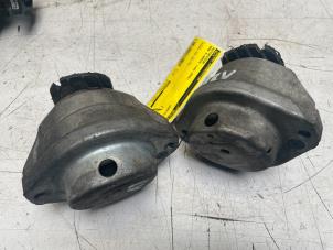 Gebruikte Motorsteun BMW 5 serie (E60) 525i 24V Prijs € 30,00 Margeregeling aangeboden door Poolman autodemontage