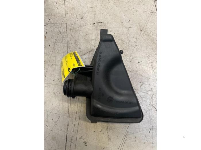 Gebruikte Intercooler Buis Mercedes ML II (164/4JG) 3.0 ML-280 CDI 4-Matic V6 24V Prijs € 30,00 Margeregeling aangeboden door Poolman autodemontage