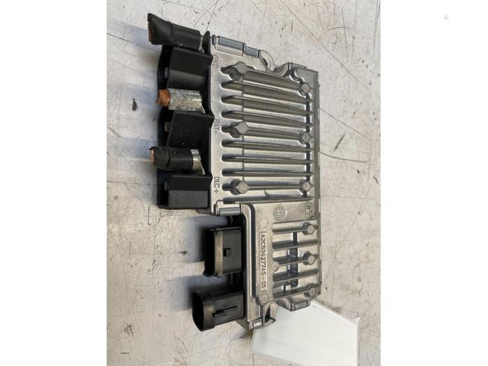 Gebruikte Start/Stop computer Peugeot 508 (8D) 1.6 HDiF 16V Prijs € 50,00 Margeregeling aangeboden door Poolman autodemontage
