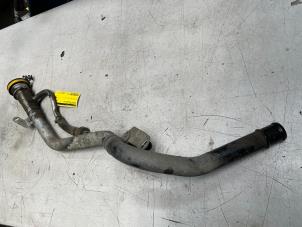 Gebruikte Vulpijp Brandstoftank Landrover Freelander II 2.2 td4 16V Prijs € 30,00 Margeregeling aangeboden door Poolman autodemontage