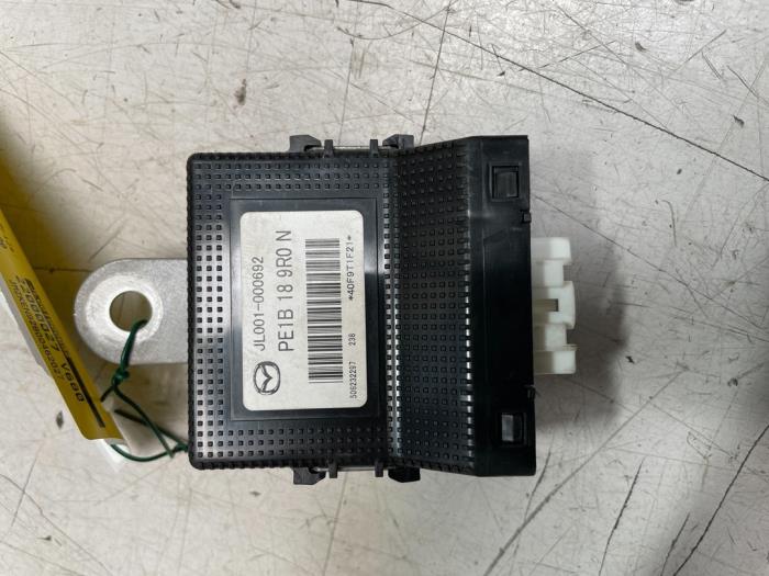 Computer Verlichting van een Mazda CX-5 I (KE,GH) 2.2 Skyactiv D 16V High Power 4WD 2015