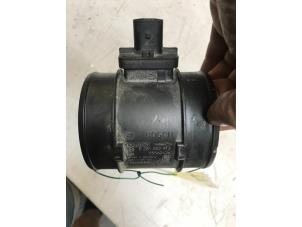 Gebruikte Luchtmassameter Chevrolet Malibu 2.0 D 16V Prijs € 30,00 Margeregeling aangeboden door Poolman autodemontage