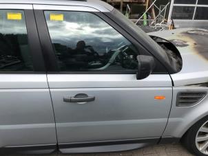 Gebruikte Portier 4Deurs rechts-voor Landrover Range Rover Sport (LS) 2.7 TDV6 24V Prijs € 150,00 Margeregeling aangeboden door Poolman autodemontage