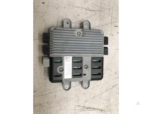 Gebruikte WiFi module Tesla Model X P100D Prijs € 50,00 Margeregeling aangeboden door Poolman autodemontage