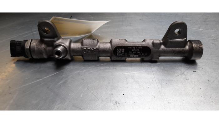 Brandstofdruk sensor van een Fiat Doblo (263) 1.6 D Multijet 2015