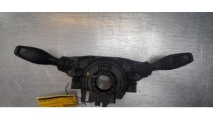 Gebruikte Combischakelaar Stuurkolom Ford Fiesta 6 (JA8) 1.0 SCI 12V 80 Prijs € 40,00 Margeregeling aangeboden door Poolman autodemontage
