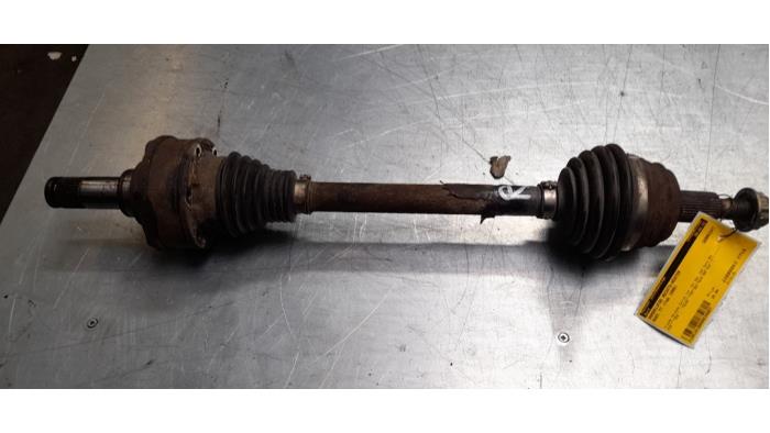 Gebruikte Steekas rechts-achter Audi TT (8N3) 1.8 T 20V Quattro Prijs € 25,00 Margeregeling aangeboden door Poolman autodemontage