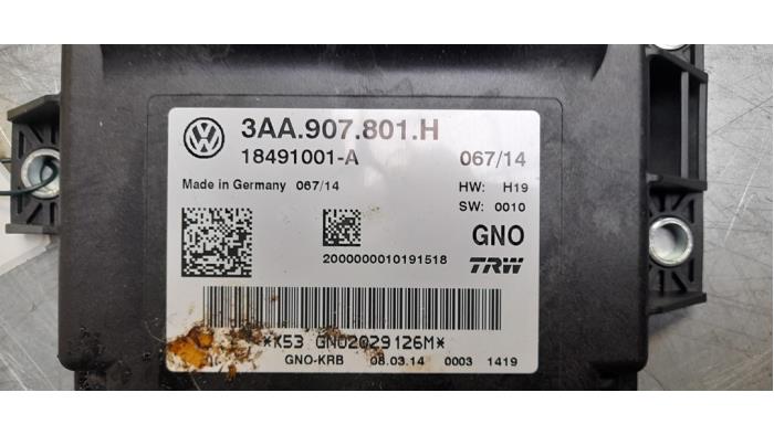 Handrem Computer van een Volkswagen Passat Alltrack (365) 2.0 TDI 16V 177 4Motion 2013