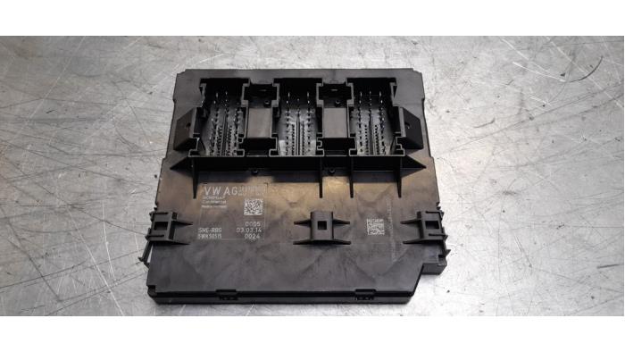 Gebruikte Bodycontrol Module Volkswagen Passat Alltrack (365) 2.0 TDI 16V 177 4Motion Prijs € 75,00 Margeregeling aangeboden door Poolman autodemontage