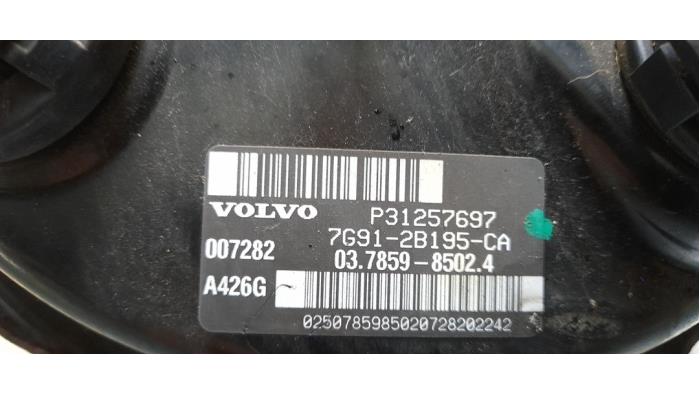 Rembol van een Volvo V70 (BW) 2.4 D 20V 2009
