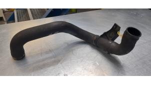 Gebruikte Intercooler Slang Mercedes Sprinter 3t (903) 308 CDI 16V Prijs € 50,00 Margeregeling aangeboden door Poolman autodemontage