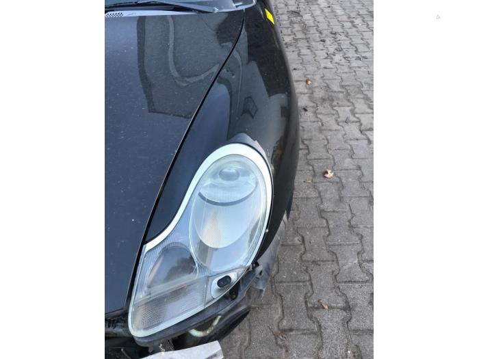 Voorscherm links van een Porsche Boxster (986) 3.2 S 24V 2000