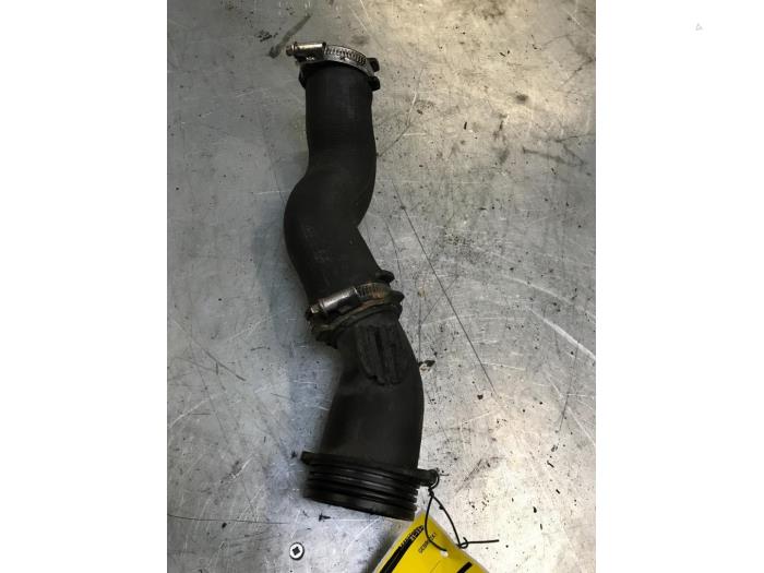Gebruikte Intercooler Slang Audi Q7 (4LB) 4.2 TDI V8 32V Tiptronic Prijs € 30,00 Margeregeling aangeboden door Poolman autodemontage