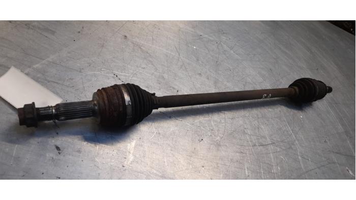 Gebruikte Steekas rechts-achter Toyota RAV4 (A3) 2.2 D-CAT 16V 4x4 Prijs € 20,00 Margeregeling aangeboden door Poolman autodemontage