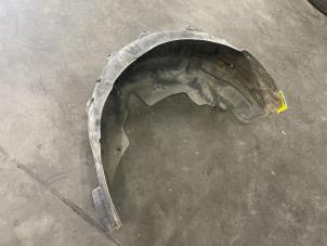 Gebruikte Slijkweerder Jaguar XE 2.0d 180 16V Prijs € 30,00 Margeregeling aangeboden door Poolman autodemontage