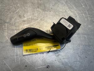 Gebruikte Knipperlicht Schakelaar Ford Focus 3 1.6 TDCi Prijs € 20,00 Margeregeling aangeboden door Poolman autodemontage