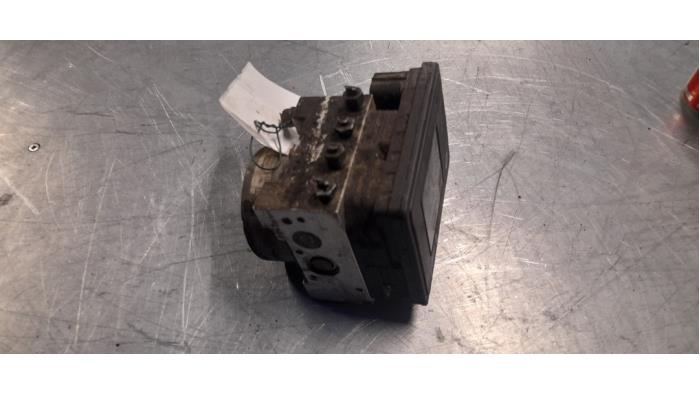 Gebruikte ABS Pomp Alfa Romeo Giulietta (940) 1.6 JTDm 16V Prijs € 100,00 Margeregeling aangeboden door Poolman autodemontage