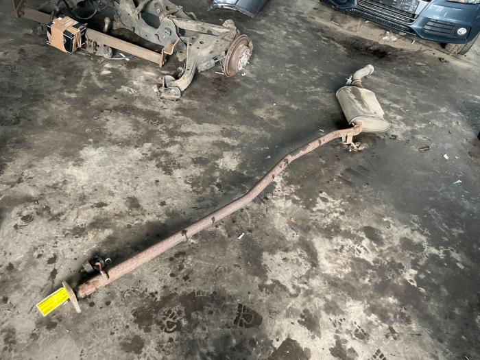 Gebruikte Uitlaat Einddemper Alfa Romeo Giulietta (940) 1.6 JTDm 16V Prijs € 40,00 Margeregeling aangeboden door Poolman autodemontage