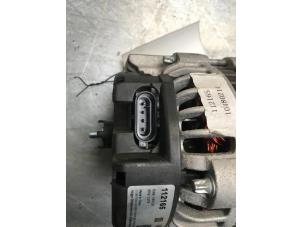 Gebruikte Dynamo Renault Clio II (BB/CB) 1.2 Prijs € 40,00 Margeregeling aangeboden door Poolman autodemontage