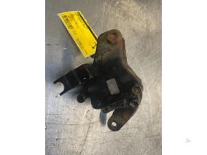 Gebruikte Pomp Servo Nissan Terrano II (R20/TR50) 2.7 TDi Kat. Prijs € 40,00 Margeregeling aangeboden door Poolman autodemontage