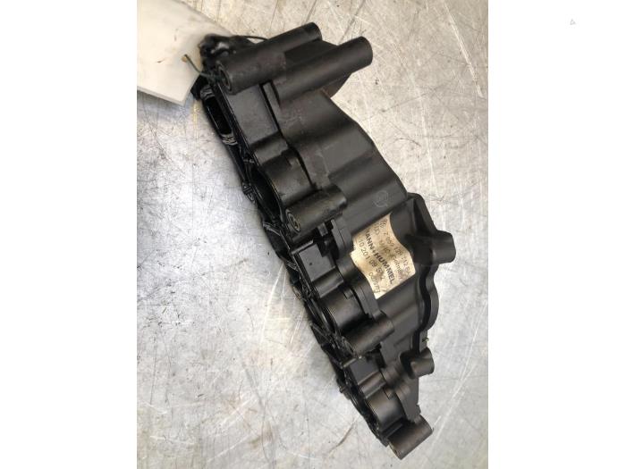 Gebruikte Spruitstuk Inlaat Audi Q5 (8RB) 3.0 TDI V6 24V Quattro Prijs € 75,00 Margeregeling aangeboden door Poolman autodemontage