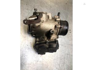 Gebruikte EGR Klep Jaguar XE 2.0d 180 16V Prijs € 50,00 Margeregeling aangeboden door Poolman autodemontage