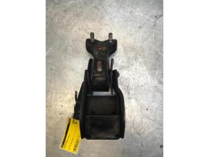 Gebruikte Motorrubber Suzuki Kizashi (FRE/FRF) 2.4 16V 4x4 Prijs € 40,00 Margeregeling aangeboden door Poolman autodemontage