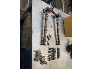 Gebruikte Nokkenas set Citroen C4 Grand Picasso (UA) 1.6 16V THP 140 Autom. Prijs € 75,00 Margeregeling aangeboden door Poolman autodemontage