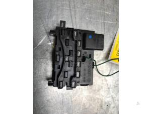 Gebruikte Diversen Audi TT Roadster (8J9) 2.0 TFSI 16V Prijs € 20,00 Margeregeling aangeboden door Poolman autodemontage