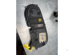 Gebruikte Distributiedeksel Alfa Romeo Giulietta (940) 1.6 JTDm 16V Prijs € 30,00 Margeregeling aangeboden door Poolman autodemontage