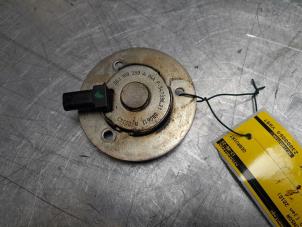 Gebruikte Sensor Nokkenas Volkswagen Scirocco (137/13AD) 2.0 TSI 16V Prijs € 30,00 Margeregeling aangeboden door Poolman autodemontage