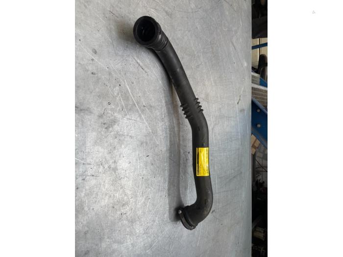 Gebruikte Intercooler Buis Volvo V40 (MV) 1.6 T4 GTDi 16V AWD Prijs € 30,00 Margeregeling aangeboden door Poolman autodemontage