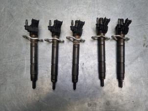 Gebruikte Verstuiver (diesel) Volvo V60 I (FW/GW) 2.4 D6 20V Plug-in Hybrid AWD Prijs € 40,00 Margeregeling aangeboden door Poolman autodemontage