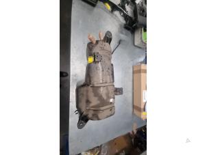 Gebruikte Adblue tank Landrover Range Rover Evoque (LVJ/LVS) 2.0 D 180 16V Coupe Prijs € 180,29 Inclusief btw aangeboden door Poolman autodemontage