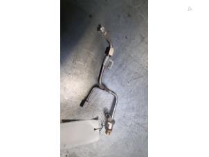 Gebruikte Brandstofleiding Audi S4 Avant (B9) 3.0 TFSI V6 24V Prijs € 20,00 Margeregeling aangeboden door Poolman autodemontage