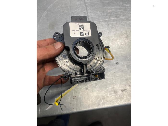 Klokveer Airbag van een Opel Astra J (PC6/PD6/PE6/PF6) 1.4 Turbo 16V 2011