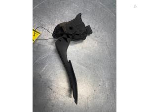 Gebruikte Gaspedaal Opel Astra J (PC6/PD6/PE6/PF6) 1.4 Turbo 16V Prijs € 30,00 Margeregeling aangeboden door Poolman autodemontage