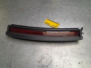 Gebruikte Remlicht Extra midden Tesla Model 3 Standard RWD Plus 60 kWh Prijs € 30,00 Margeregeling aangeboden door Poolman autodemontage