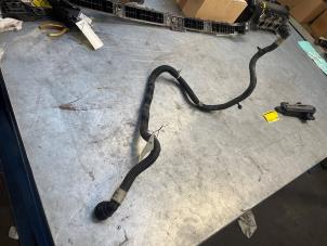 Gebruikte Leiding (diversen) Tesla Model 3 Standard RWD Plus 60 kWh Prijs € 40,00 Margeregeling aangeboden door Poolman autodemontage