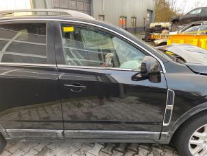 Gebruikte Deur 4Deurs rechts-voor Opel Antara (LA6) 2.4 16V 4x4 Prijs € 200,00 Margeregeling aangeboden door Poolman autodemontage