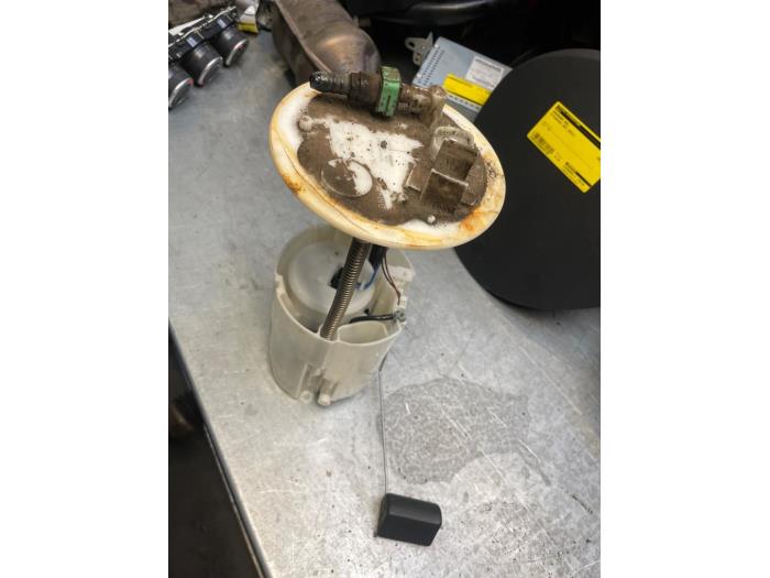 Gebruikte Tank element Pomp Mitsubishi ASX 1.6 MIVEC 16V Prijs € 50,00 Margeregeling aangeboden door Poolman autodemontage